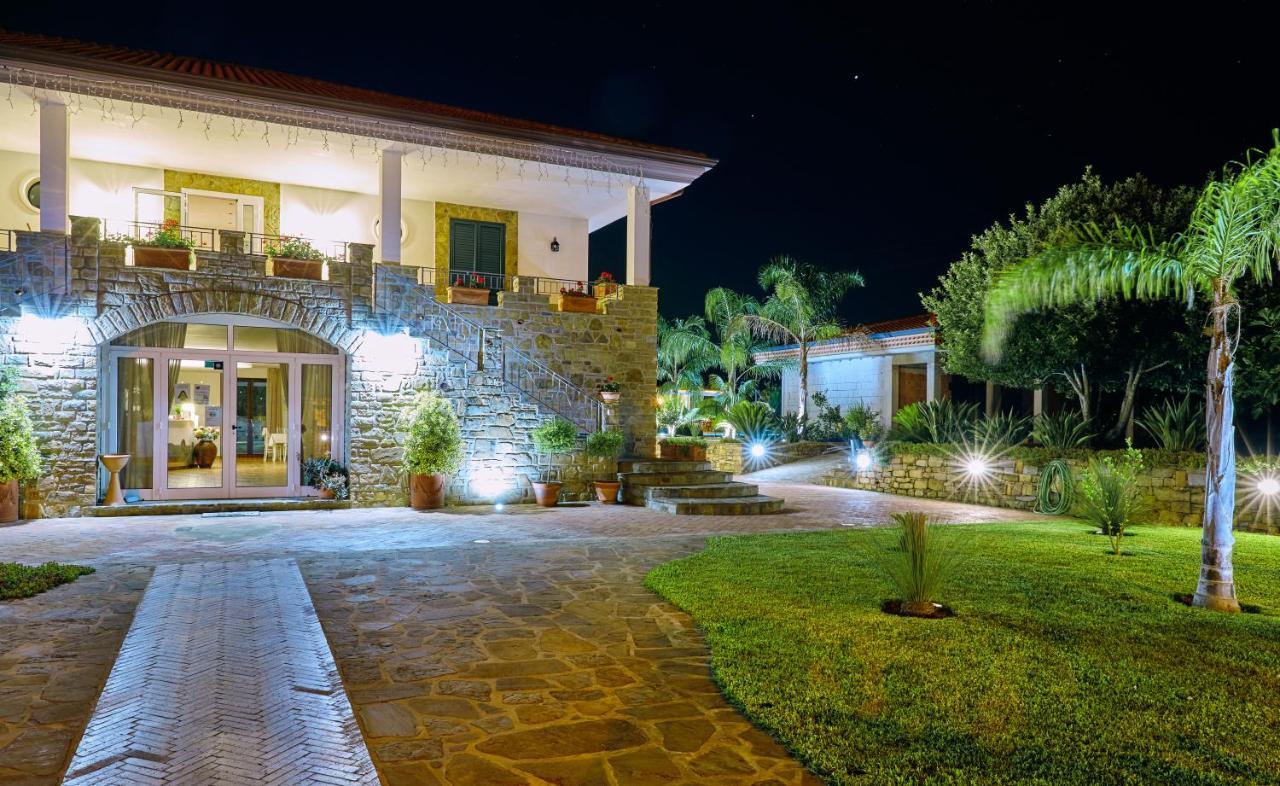 Cuore Del Cilento Relais&Retreat Кастелабате Екстериор снимка